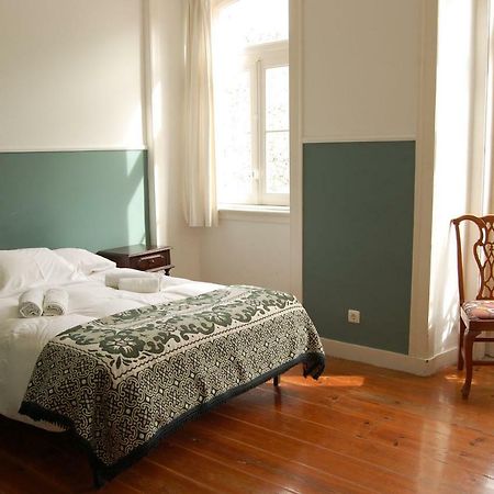 Largo Residencias Affittacamere Lisboa Esterno foto