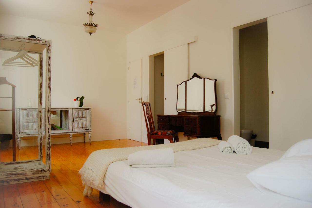 Largo Residencias Affittacamere Lisboa Esterno foto