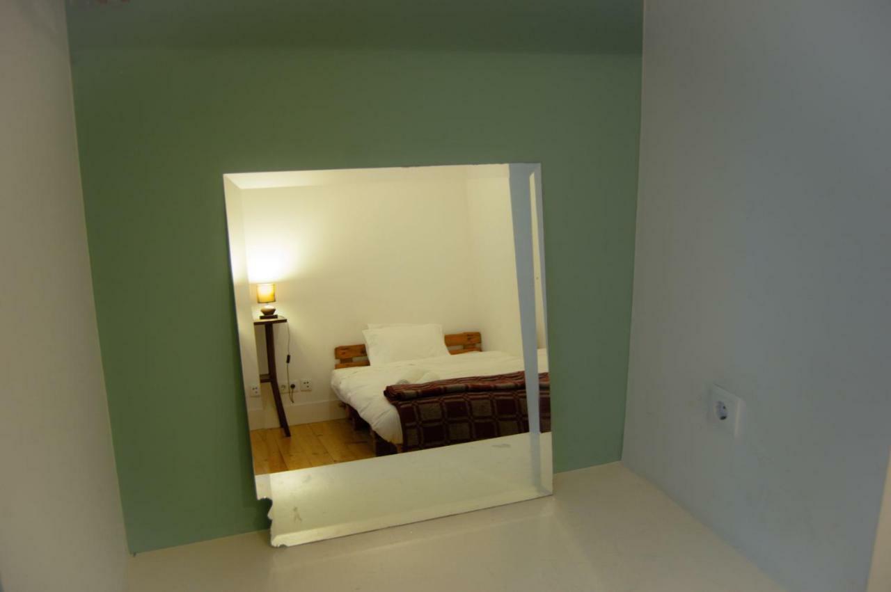 Largo Residencias Affittacamere Lisboa Esterno foto
